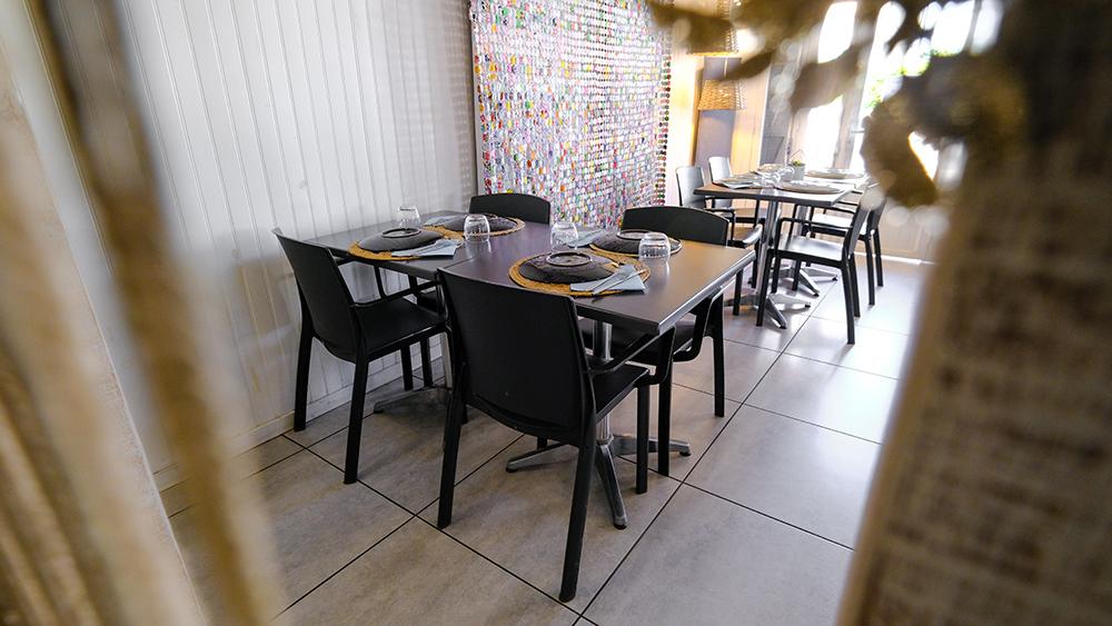 Salle climatisée du restaurant Le Caritologue